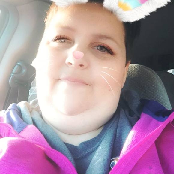 Meet your Posher, Justine - Picture 1 of 1